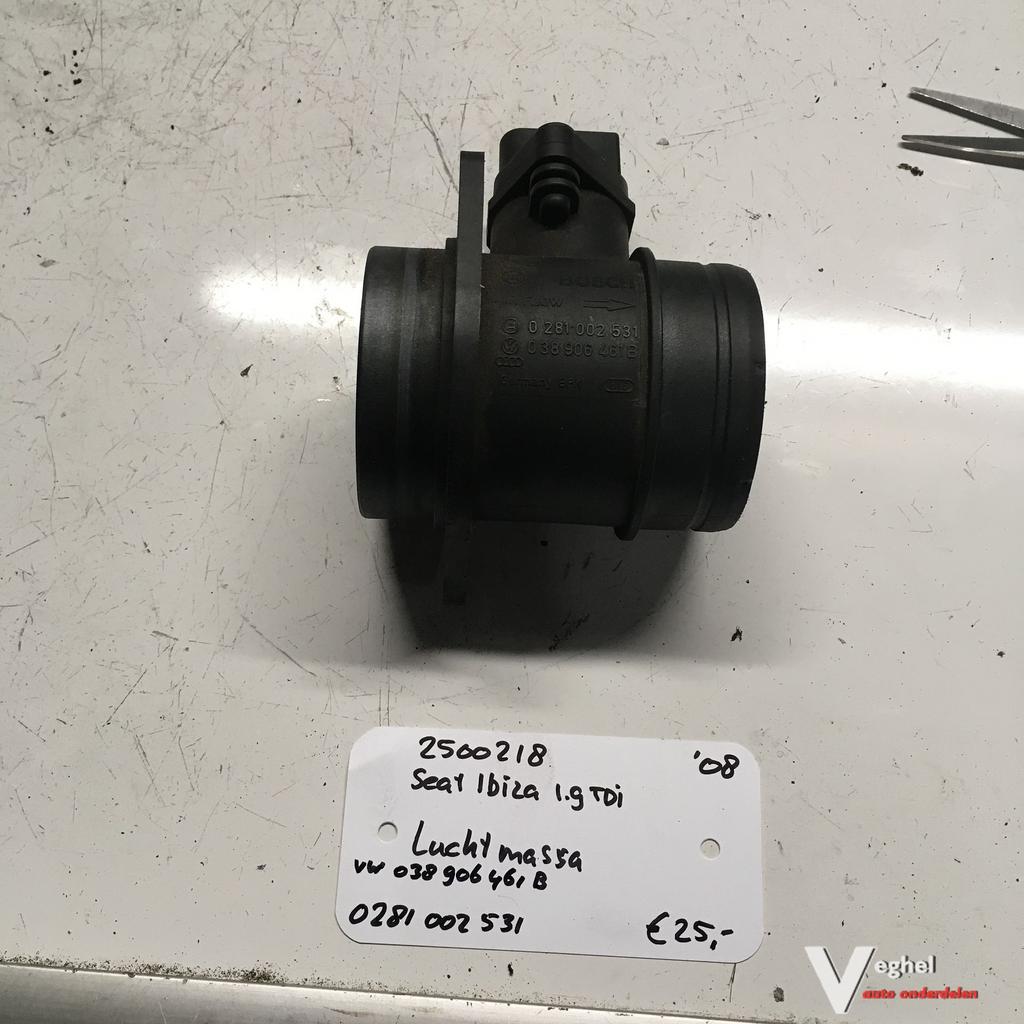 Seat Ibiza 1.9tdi 5drs 2008 2500218   Luchtmassameter vw 038