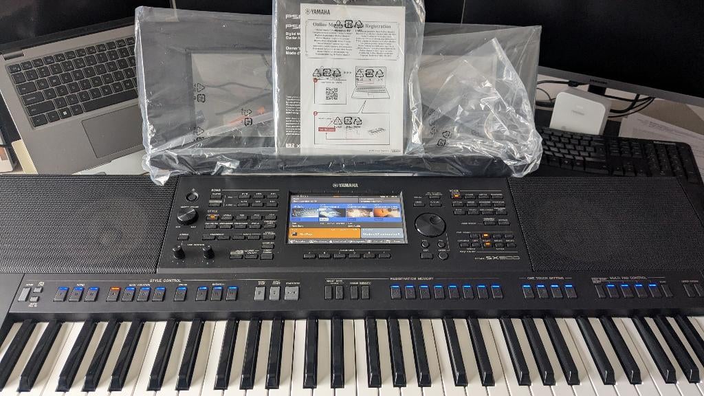 Yamaha PSR-SX900 – Nieuwstaat – Studio-gebruik & Flightcase, Muziek en Instrumenten, Keyboards, Ophalen, 61 toetsen, Yamaha, Zo goed als nieuw