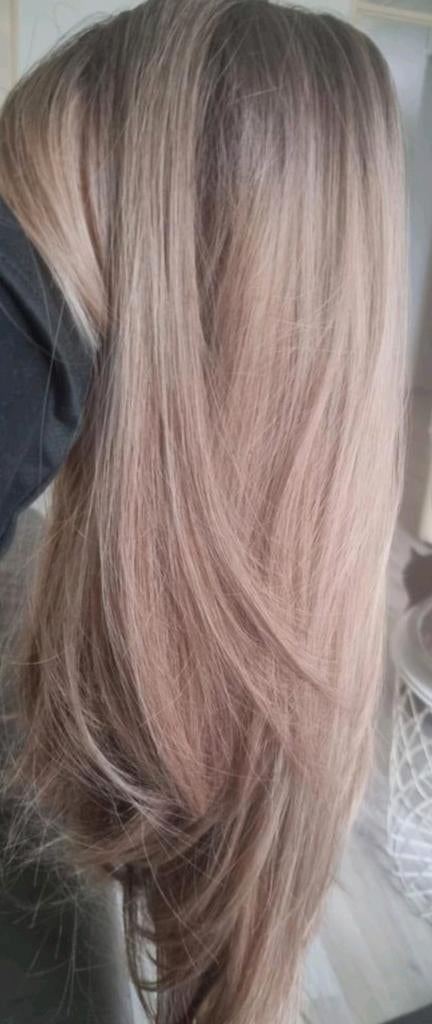 Goudbruine pruik/haarwerk. Nieuw 24 inch, Ophalen of Verzenden, Nieuw, Pruik of Haarverlenging