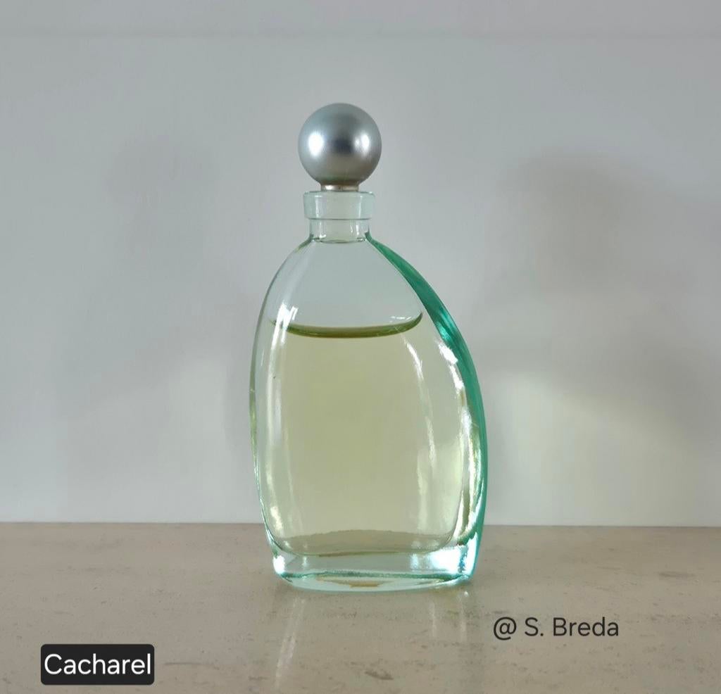 Cacharel - Eden - miniatuur 5 ml, Ophalen of Verzenden, Zo goed als nieuw, Miniatuur, Gevuld