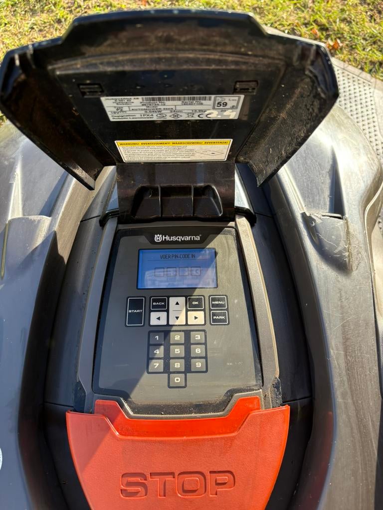 Husqvarna 450x, Ophalen, Gebruikt, 20 tot 25 cm, Bestuurbaar via app