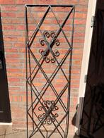 Decoratief smeedijzeren frame, Ophalen