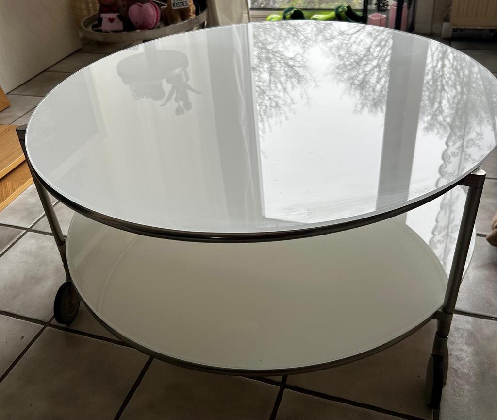 Ikea Strind Glazen Salontafel met Wielen - Wit, Huis en Inrichting, Ophalen, Rond, 50 tot 100 cm, Minder dan 50 cm