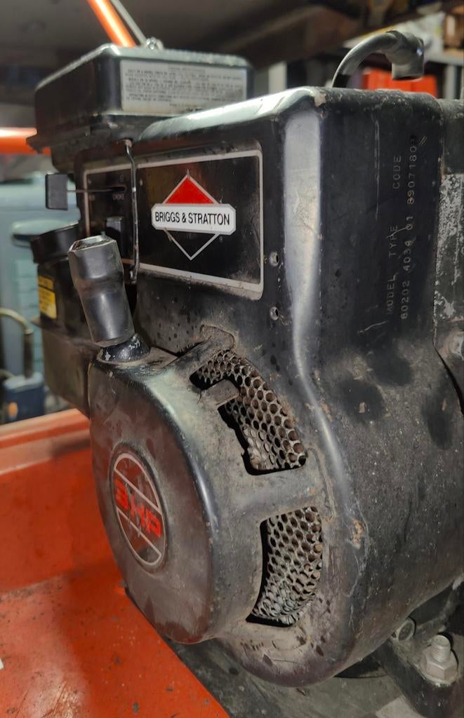 Gezocht b&s 3hp, Doe-het-zelf en Verbouw, Motoren, Ophalen of Verzenden