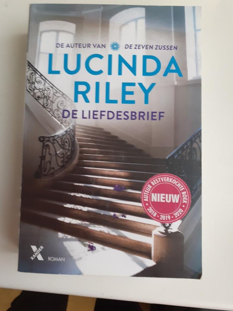 De liefdesbrief- Lucinda Riley, Boeken, Ophalen of Verzenden, Gelezen