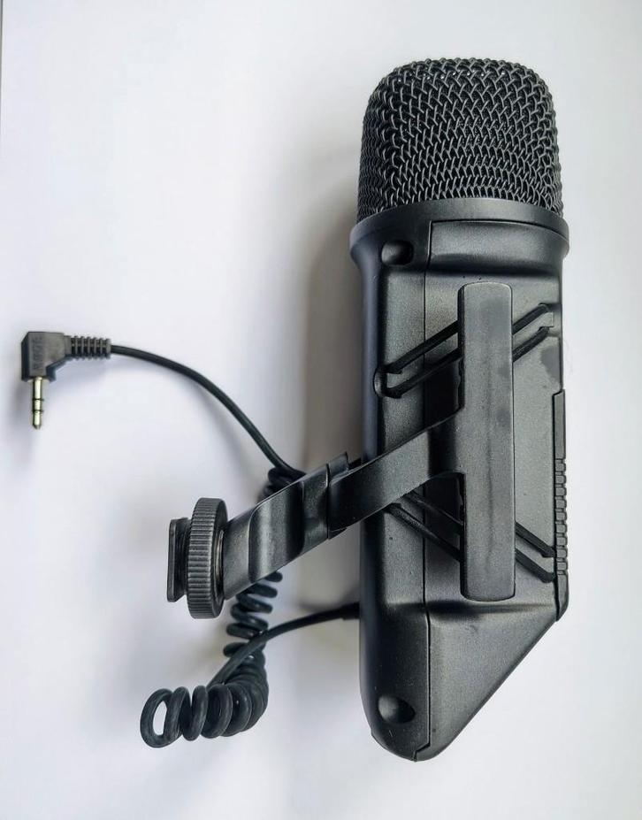 Rode SVM Stereo on-camera videomicrofoon, Muziek en Instrumenten, Microfoons, Zo goed als nieuw, Overige typen, Ophalen