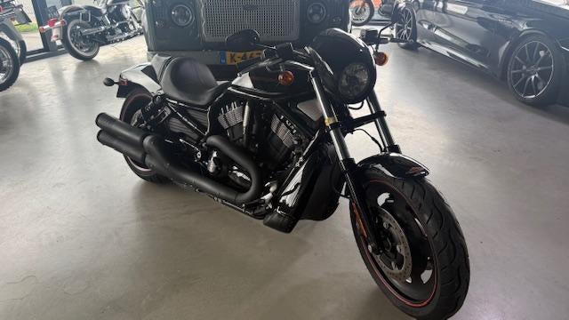 Harley-Davidson VRSCD Night-Rod 1e eigenaar slechts 6.400 km, Info@autobedrijf-bot.nl, Autobedrijf Ger Bot B.V., Bedrijf, 1130 cc