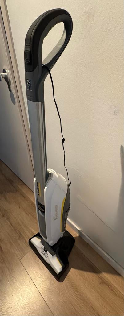 Kärcher FC 5i Cordless Premium Whiteharde vloerreinigerdweil, Ophalen, Gebruikt, Reservoir, Overige typen
