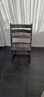Stokke stoel Hazy Grey nieuw model, Ophalen, Zo goed als nieuw, Meegroeistoel