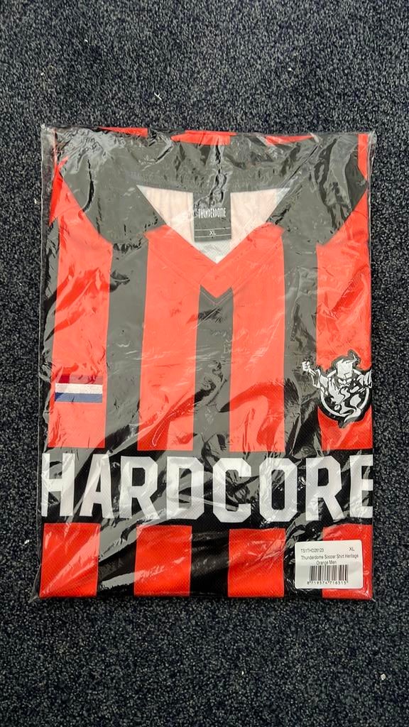 Thunderdome Heritage Football T-shirt, Ophalen, 2000 tot heden, Zo goed als nieuw, 12 inch