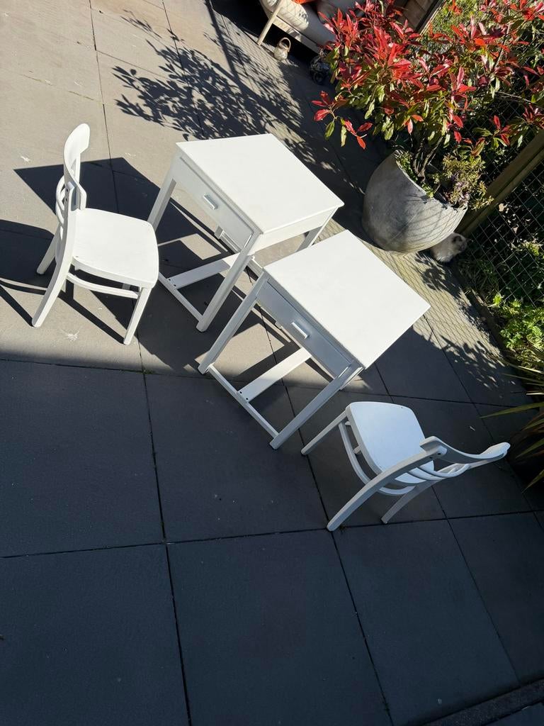 Tafeltje + stoeltje setje - Wit, Kinderen en Baby's, Kinderkamer | Tafels en Stoelen, Ophalen, Gebruikt, Tafel(s) en Stoel(en)