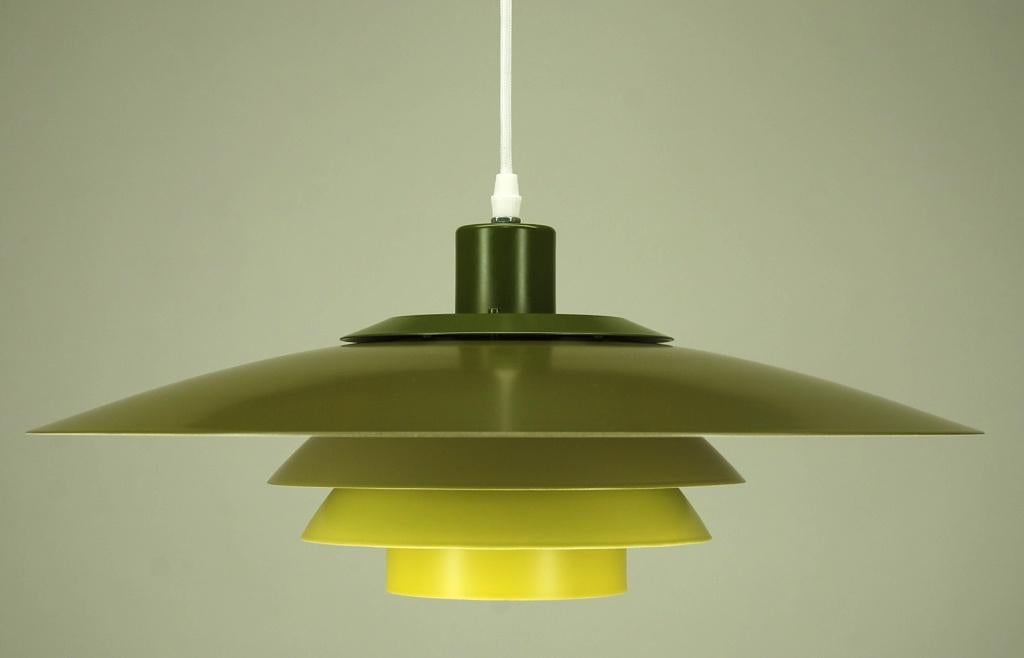 Deense Vintage 1980's hanglamp 325 euro, Huis en Inrichting, Lampen | Hanglampen, Vintage MCM, Verzenden, Vintage MCM, Zo goed als nieuw