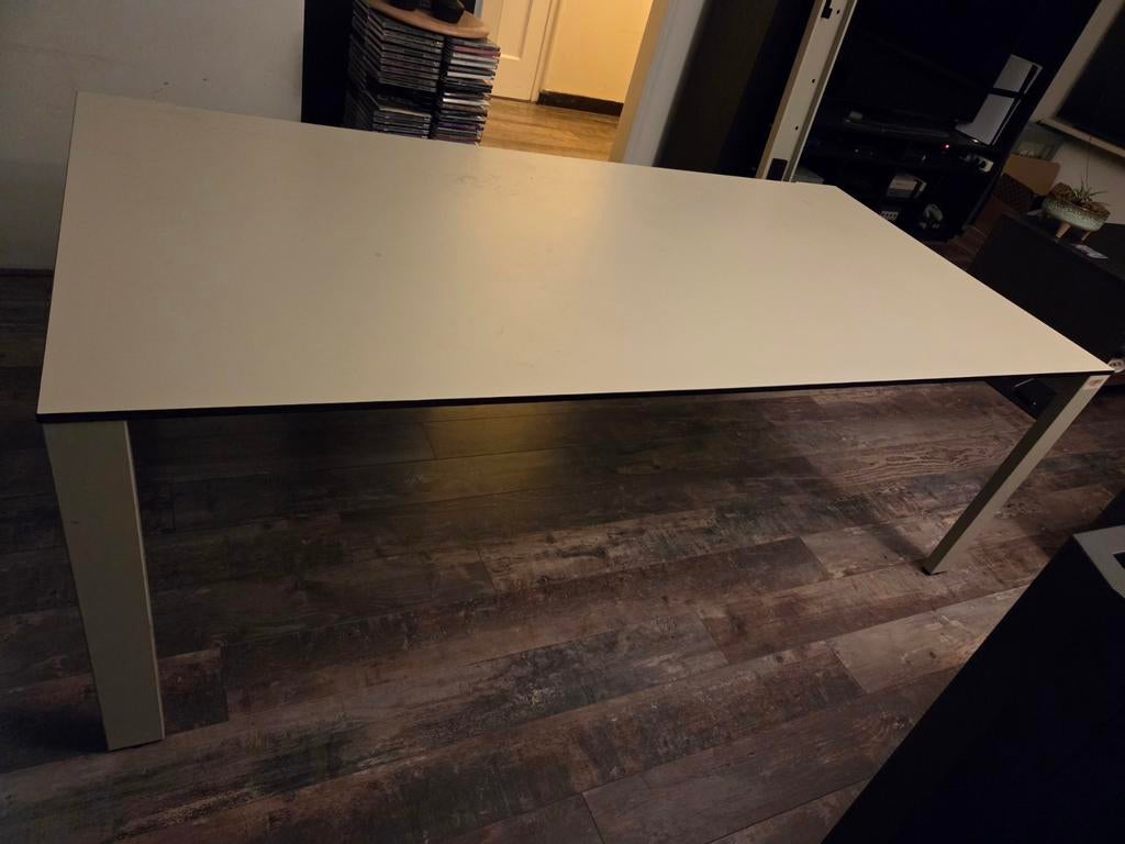 Groot bureau in hoogte verstelbaar, Huis en Inrichting, Ophalen, 180 cm, In hoogte verstelbaar, Zo goed als nieuw