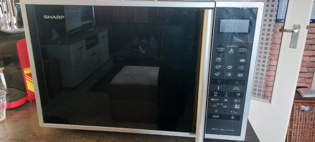 Sharp cobi magnitron, Witgoed en Apparatuur, Magnetrons, Ophalen of Verzenden, Grill