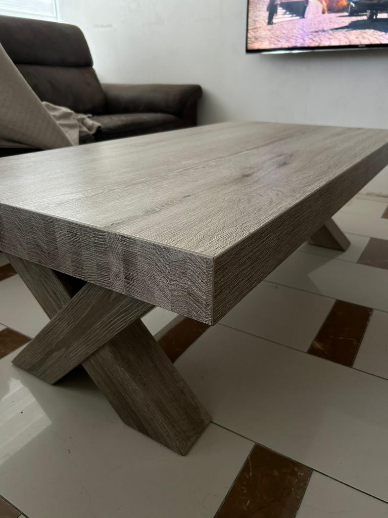 Salon tafel, Ophalen