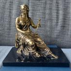 Bronzen Beeld, Verzenden