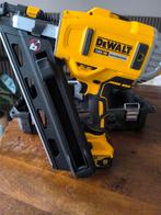 Dewalt DCN692 - Spijkerpistool - Zo goed als nieuw, Ophalen of Verzenden