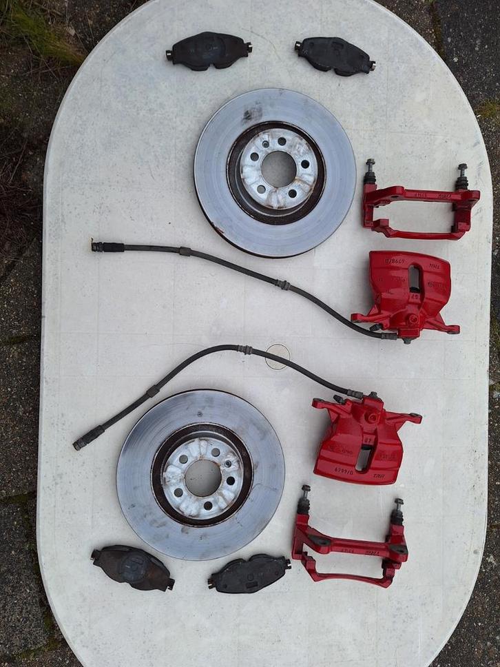 Complete set voorremmen Volkswagen Polo GTI 2G 2020, Auto-onderdelen, Remmen en Aandrijving, Volkswagen, Ophalen