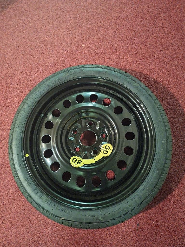 Band Thuiskomertje, Ophalen, Banden en Velgen, Nieuw, 17 inch