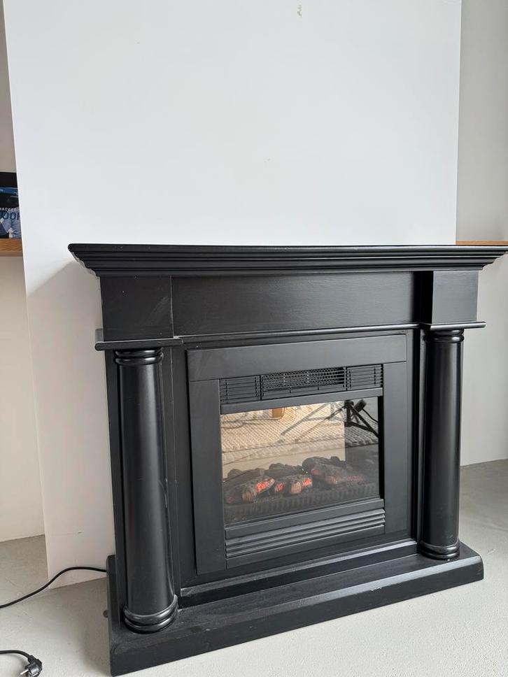 Kunst schouw / nep openhaard, Huis en Inrichting, Haarden, Zo goed als nieuw, Elektrische haard, Ophalen