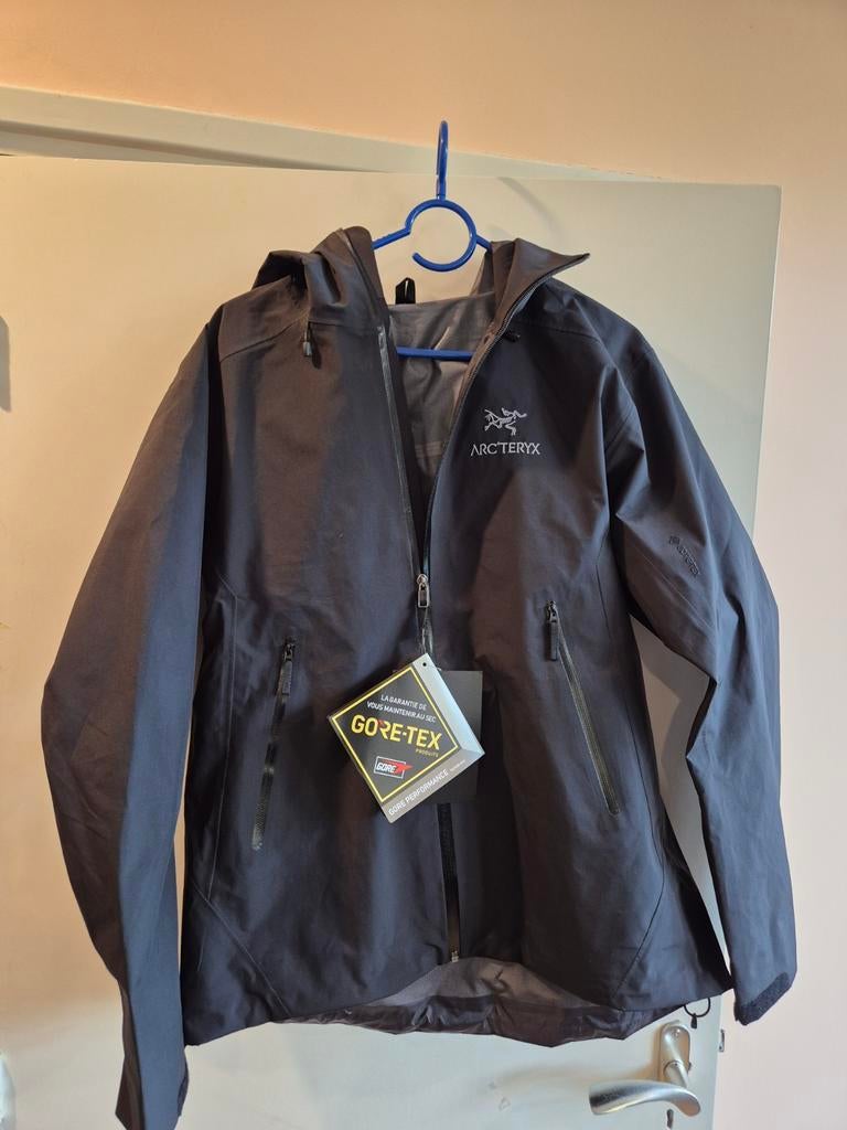 Nieuw Arc'teryx Beta LT heren jas maat L Gore-Tex, Kleding | Heren, Jassen | Zomer, Ophalen of Verzenden, Nieuw, Zwart