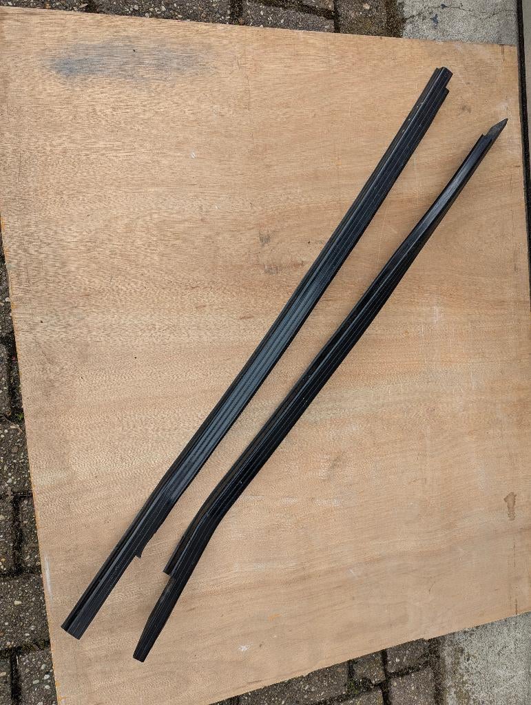 dorpel strip Porsche 924 links en rechts, Ophalen, Nieuw, Porsche