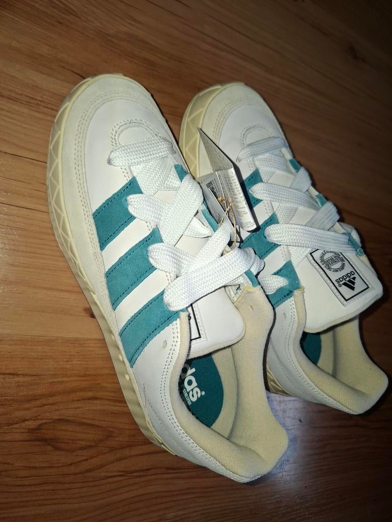 Nieuw adidas leren snickers maat 44, Wit, Nieuw, Ophalen of Verzenden, Adidas