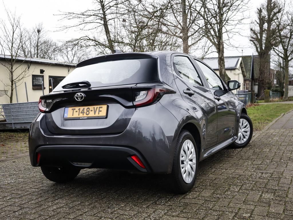 Toyota Yaris 1.5 VVT-i Active 1e-Eig. & Keurig-Onderh BOVAG-, 12 maanden, Stof, Bedrijf, Handgeschakeld