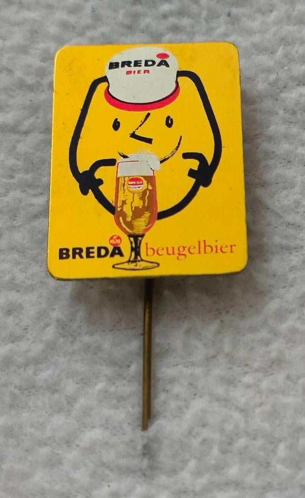 Speldje Breda beugelbier (2), Verzamelen, Speldjes, Pins en Buttons, Ophalen of Verzenden, Zo goed als nieuw, Merk, Speldje of Pin