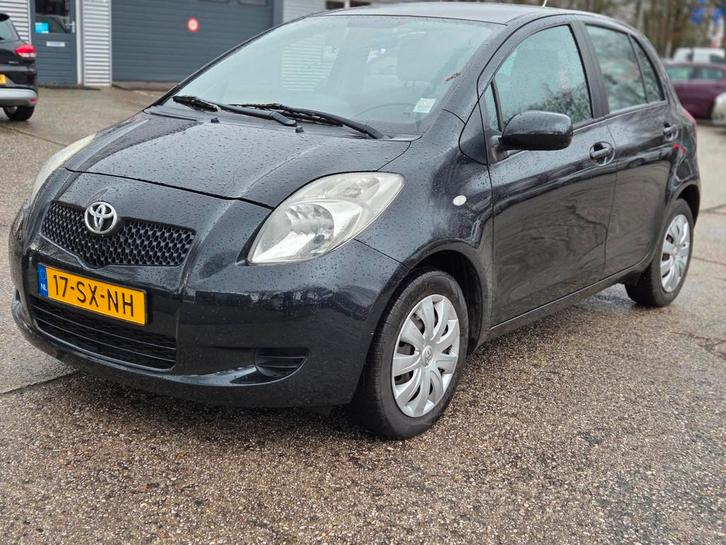 Toyota Yaris 1.3 VVTi Sol AIRCO, Auto's, Toyota, Bedrijf, Te koop, Yaris, ABS, Airbags, Airconditioning, Boordcomputer, Centrale vergrendeling