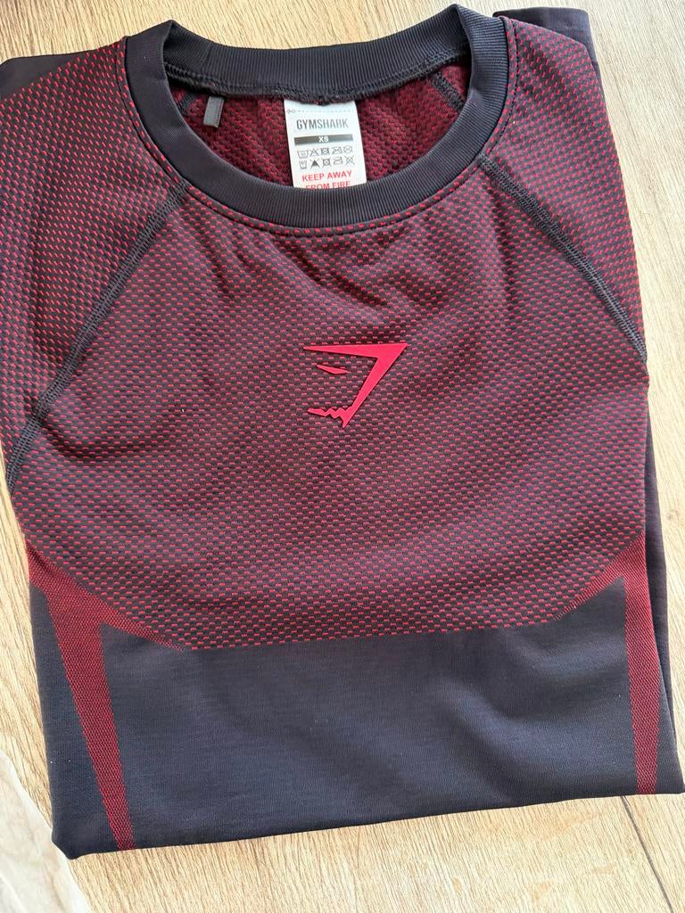 Gymshark Onyx 5.0 Seamless T-shirt Zwart/Rood XS, Fitness, Nieuw, Ophalen of Verzenden, Rood