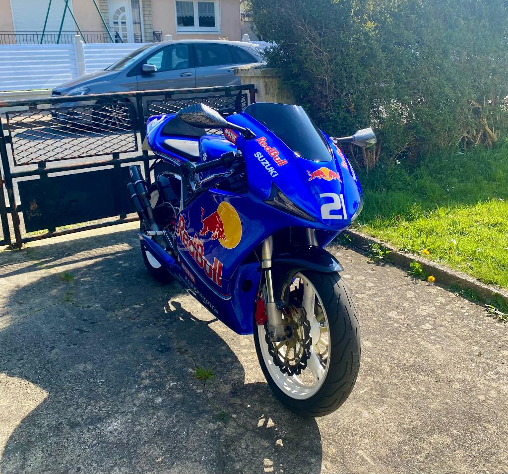 250 RGV TYGA Concept, Motoren, 2 cilinders, Occasion, Particulier, Handgeschakeld