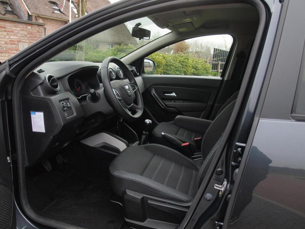 Dacia Duster 1.0 TCe Bi-Fuel Prestige LPG-G3 | Camera | Trek, Auto's, Dacia, Voorwielaandrijving, Gebruikt, 4 cilinders, Duster