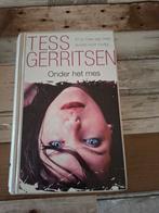 Tess Gerritsen - Onder het mes, Ophalen of Verzenden, Gelezen, Tess Gerritsen, Nederland