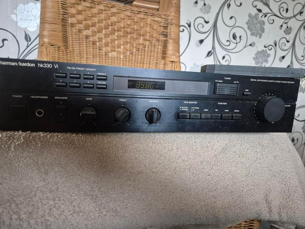 Harman/ kardon hk 330 vi  versterker, Audio, Tv en Foto, Versterkers en Receivers, Ophalen of Verzenden, 120 watt of meer, Overige merken