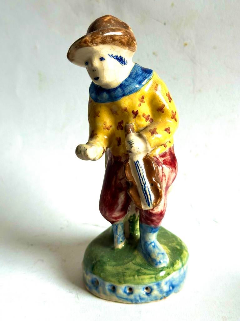 Antiek Delfts Aardewerk straatmuzikant met Viool (ca. 1850), Antiek en Kunst, Antiek | Keramiek en Aardewerk, Ophalen of Verzenden