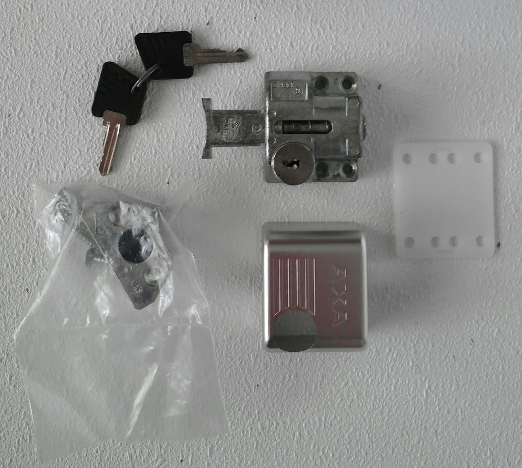 Axa oplegslot 3012 OF Lips 5213 raamslot * nieuw *, Doe-het-zelf en Verbouw, Hang- en Sluitwerk, Ophalen of Verzenden, Nieuw, Slot