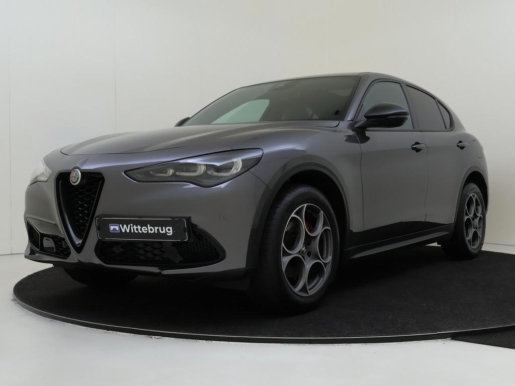 Alfa Romeo Stelvio 2.0 T GME AWD Sprint | Panoramadak | Lede, Auto's, Alfa Romeo, Automaat, 4 cilinders, Leder, Bedrijf