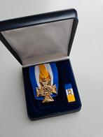 Trouwe dienst medaille onderscheiding officierskruis 20 jaar, Verzamelen, Ophalen of Verzenden, Landmacht, Nederland, Lintje, Medaille of Wings