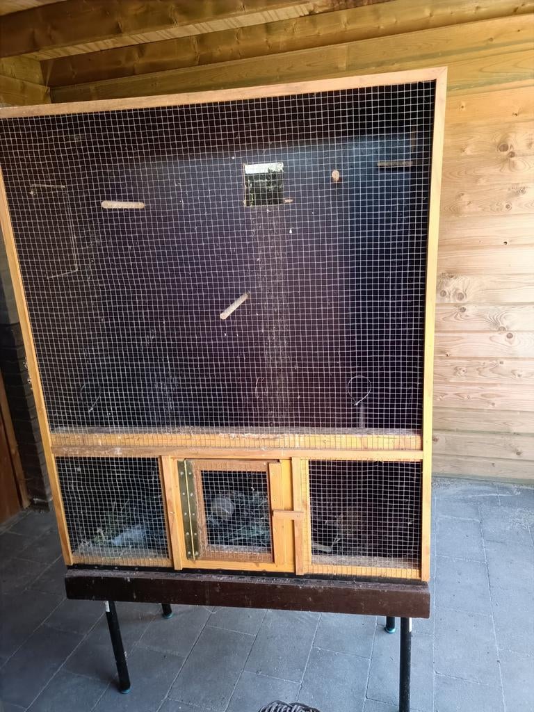 Gratis grote vogelkooi, Dieren en Toebehoren, Vogels | Hokken en Kooien, Ophalen, Gebruikt, Metaal, Vogelkooi