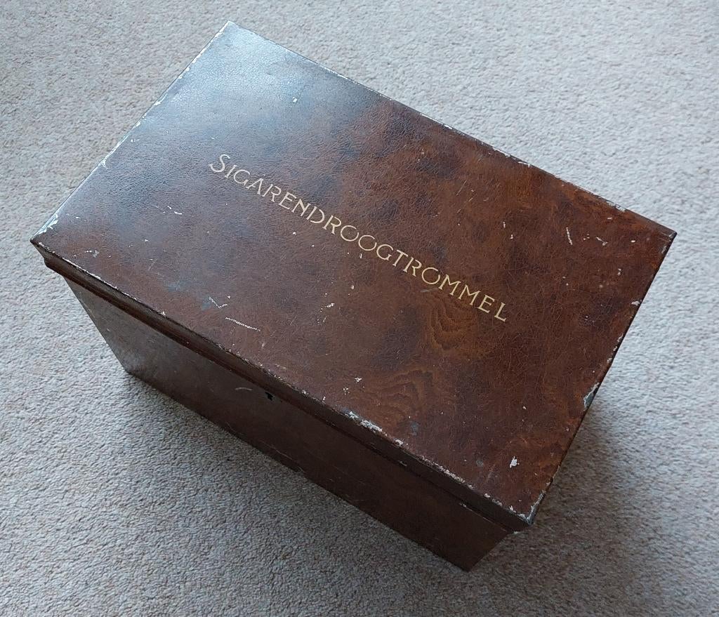 Sigarendroogtrommel van blik - retro object voor verzamelaar, Verzamelen, Blikken, Gebruikt, Overige, Ophalen