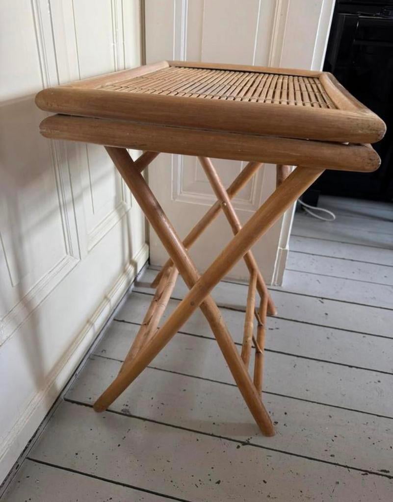 Inklapbaar vintage bamboe rotan bijzet tafeltje, Huis en Inrichting, Tafels | Bijzettafels, Ophalen of Verzenden