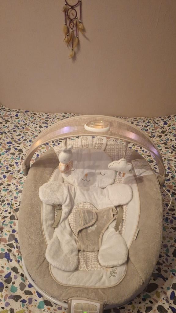 Wipstoel van Ingenuity, Ophalen, Zo goed als nieuw