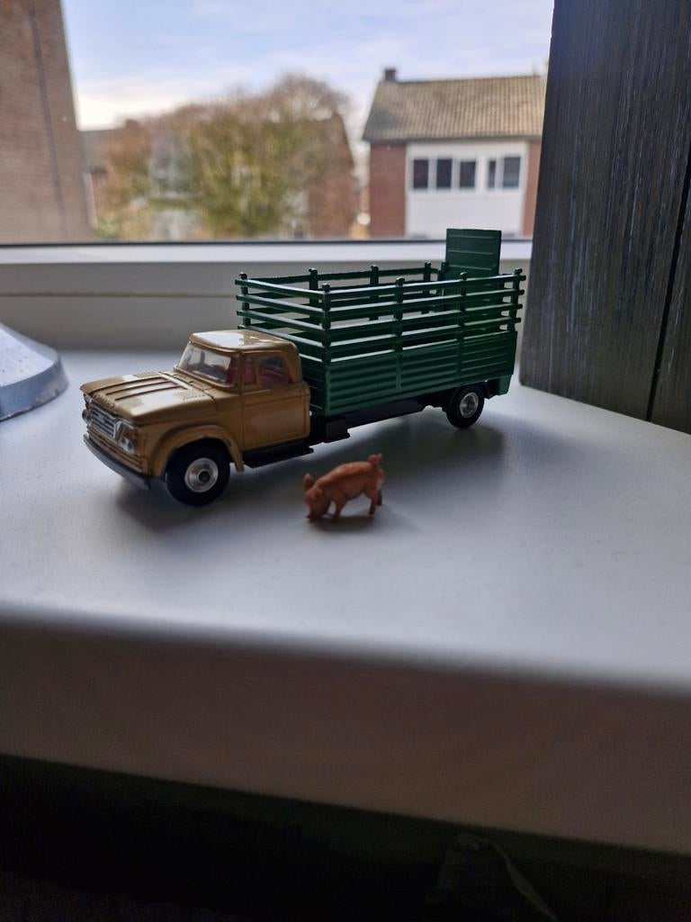 Vintage Speelgoed corgi Vrachtwagen met Varken - Modelauto, Overige merken, Gebruikt, 1:32 tot 1:50, Ophalen of Verzenden