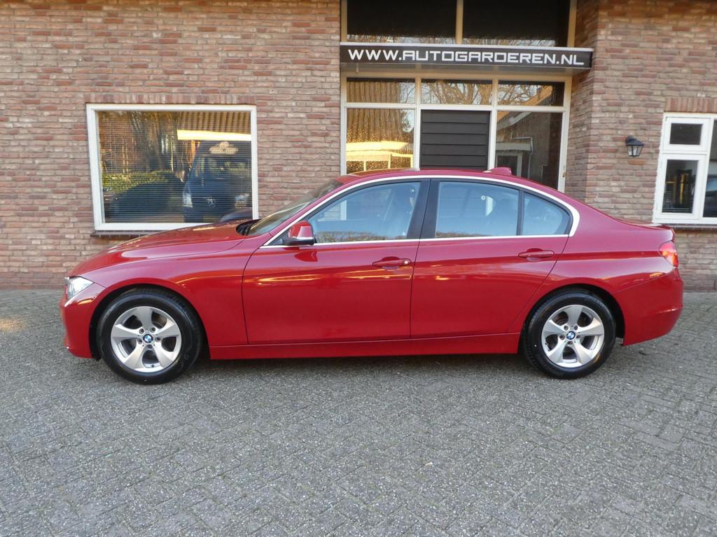BMW 3-serie 320i EfficientDynamics Edition High Executive Le, Auto's, Achterwielaandrijving, Gebruikt, 4 cilinders, Handgeschakeld