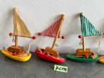 Houten bootjes en vuurtoren(7 en 8 cm), Ophalen of Verzenden, Zo goed als nieuw, Motorboot of Zeilboot