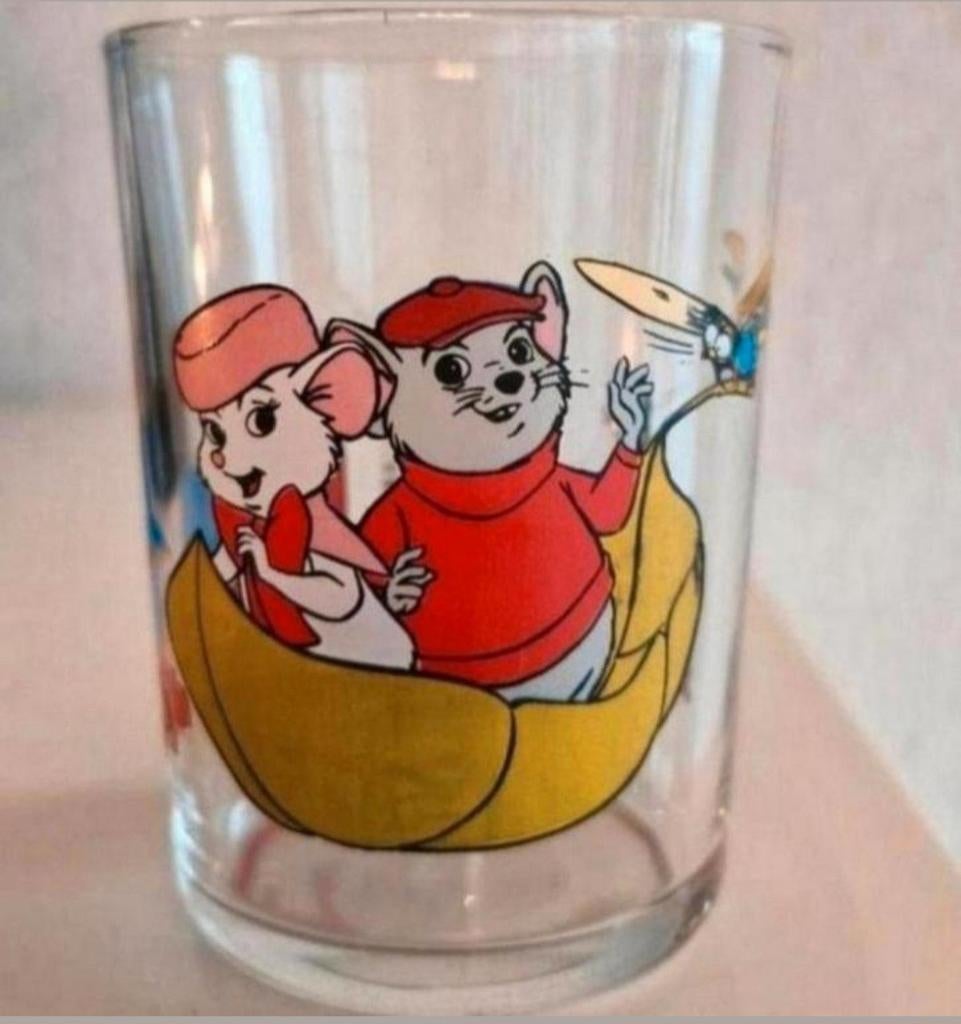 Disney glas met opdrukken De Reddertjes, Verzamelen, Glas en Borrelglaasjes, Ophalen of Verzenden, Zo goed als nieuw, Frisdrankglas