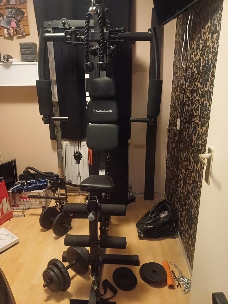 Focus Unit 6 Home Fitness Apparaat - Zo Goed Als Nieuw!, Sport en Fitness, Benen, Krachtstation, Ophalen of Verzenden, Zo goed als nieuw