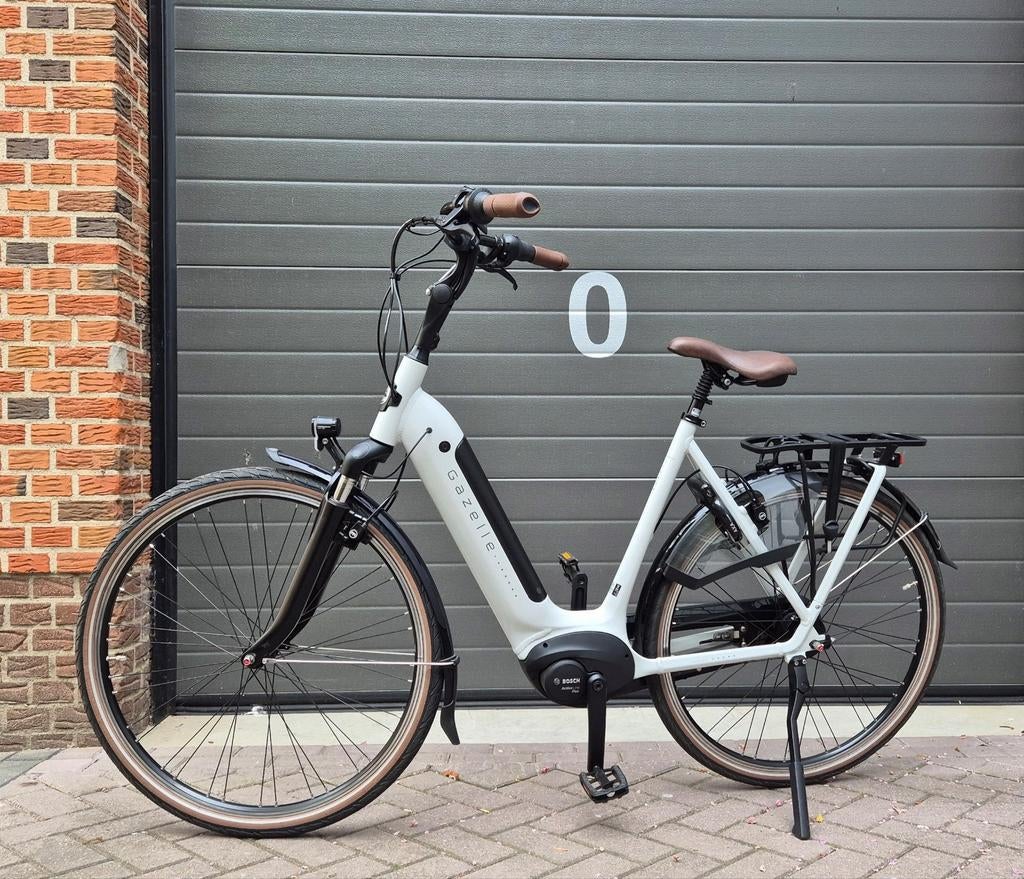GAZELLE Grenoble C7+ HMB wit, Ophalen, Zo goed als nieuw, 50 km per accu of meer, 55 tot 59 cm