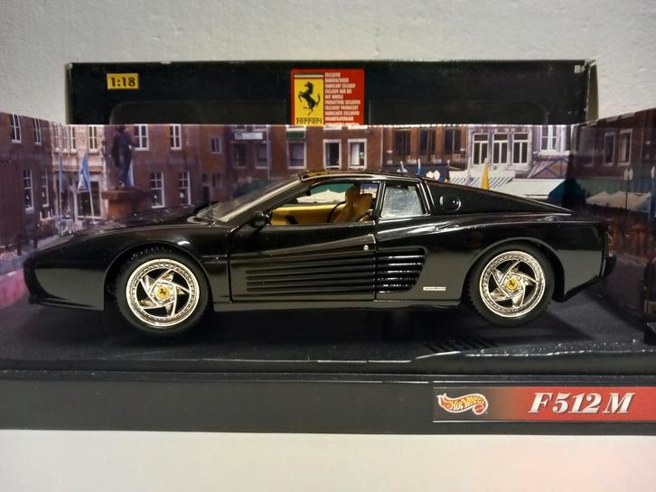 Ferrari 512 TR Testarossa zwart Hot Wheels metal 1:18 KRD, Hobby en Vrije tijd, Modelauto's | 1:18, Zo goed als nieuw, Auto, Hot Wheels